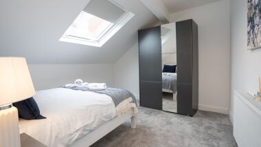 2nd floor double bedroom 