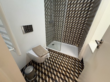 Bathroom #2