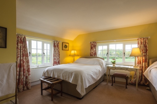 Mulsford Cottage ~ The large sunny family room has one double and one single bed ensuite shower and toilet. Down duvets and pillows, electric blankets.