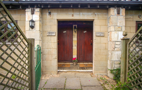  Cow Byre 1 AND 2 Self Catering Cottage
