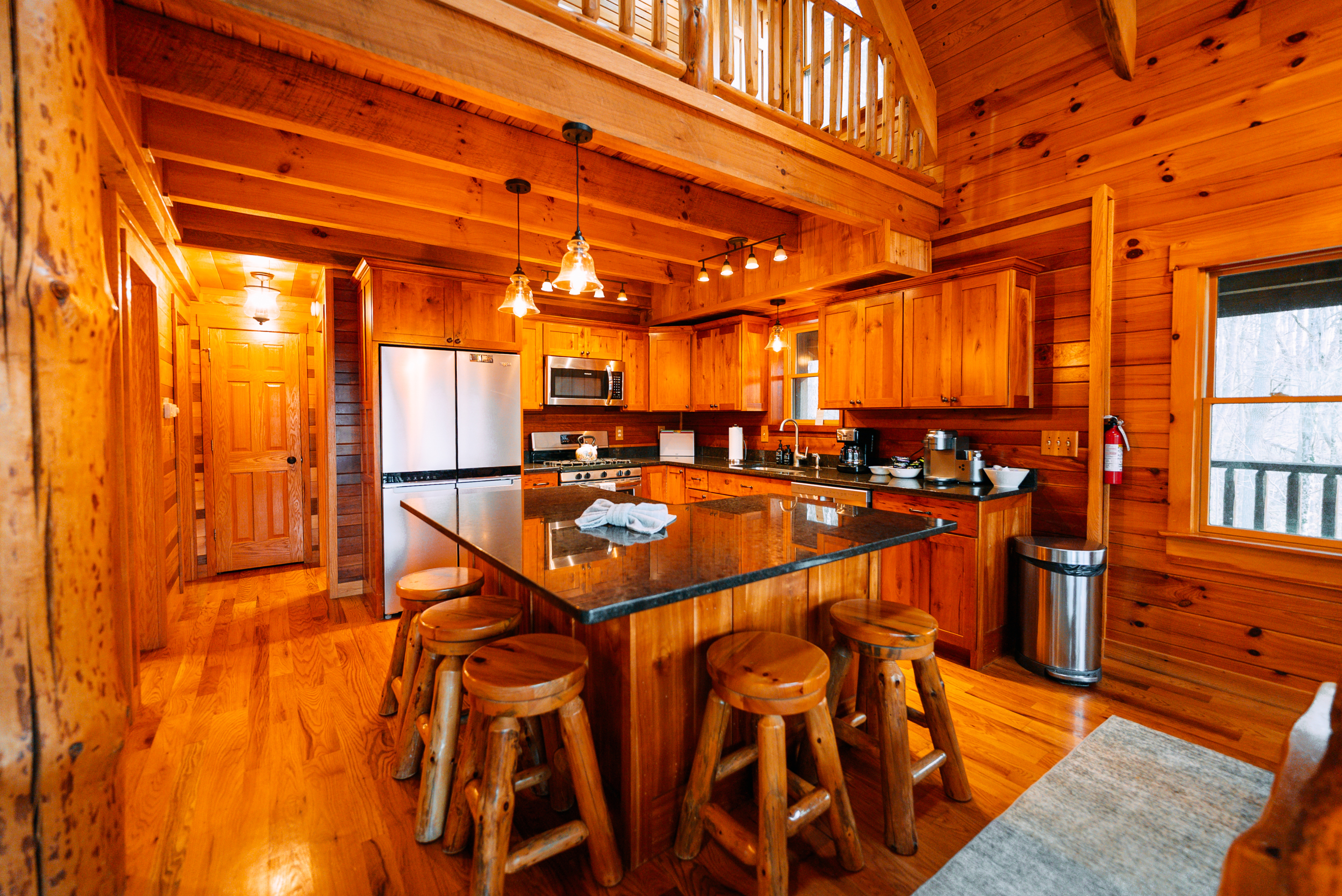 Gray Wolf Lodge | Photo 17