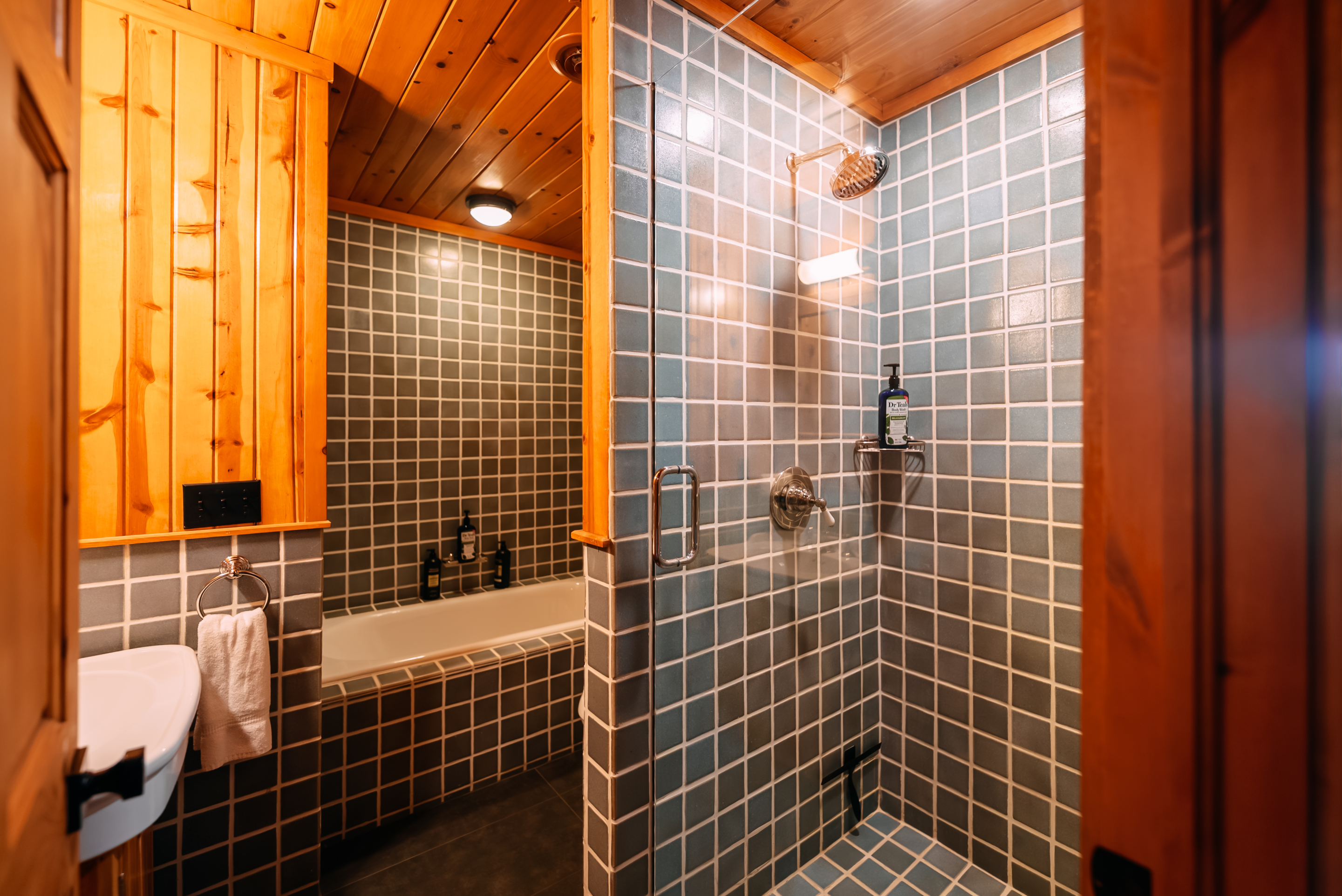 Eden Acres | Photo 24