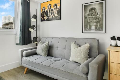 ROOM 4 SOFA