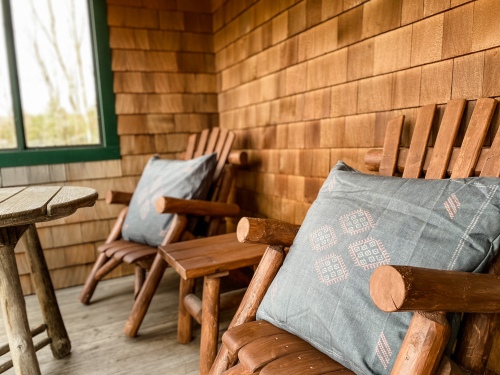 Raven Cabin Balcony