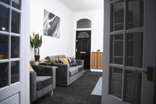 Living Room / Lounge Area