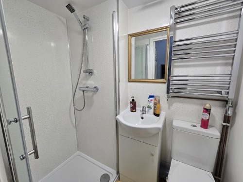 Room 5&6 bathroom