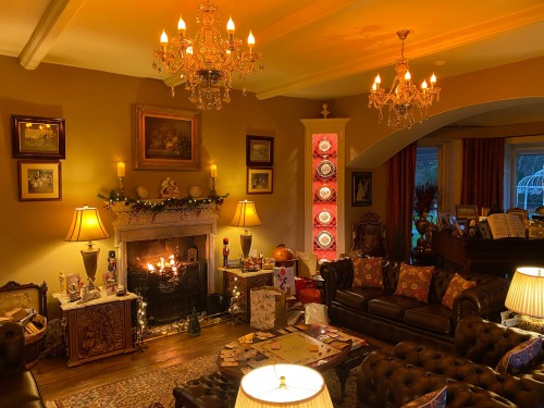 Christmas - Guest's Drawing Room