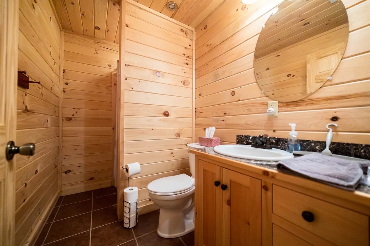 Hidden Gem by Hello Hocking