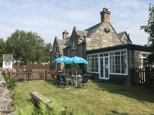 The Lodge has a lovely sunny enclosed garden