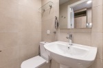 Standard Single Room Ensuite Shower Room (1)