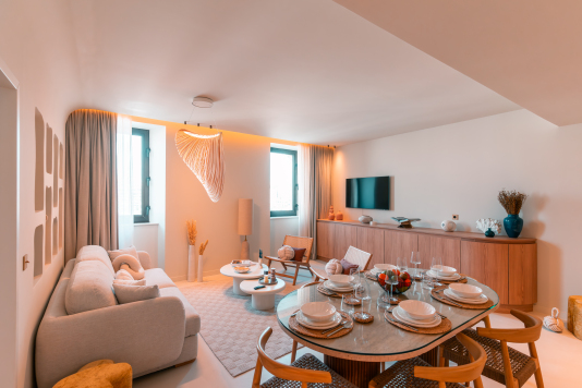 Salon avec vue sur le Vieux Port