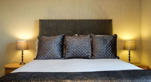 Hotel Quality Bedding