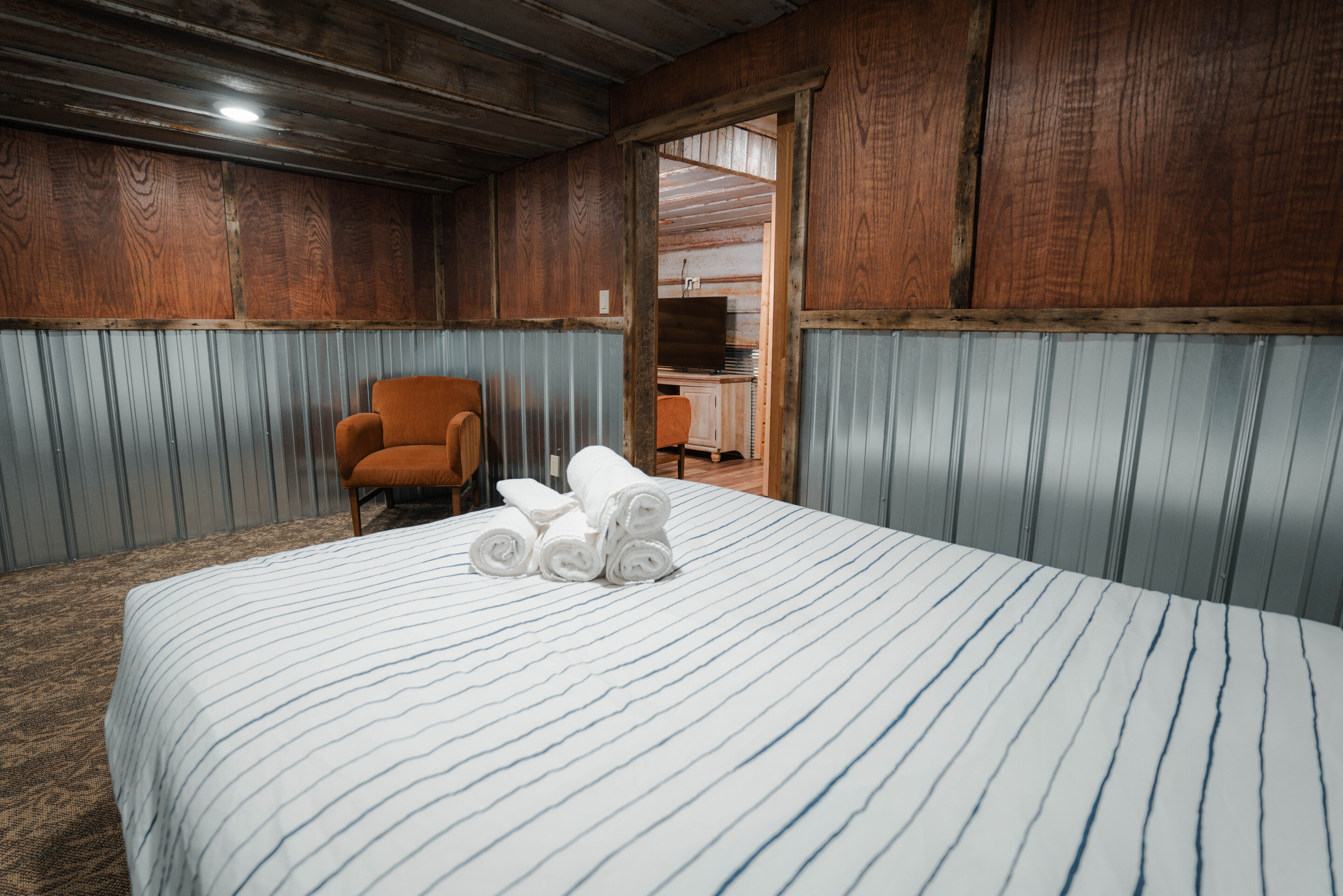 Overlook Outpost | Photo 21