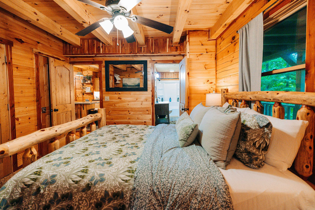 Rustic Cedar Inn | Photo 51