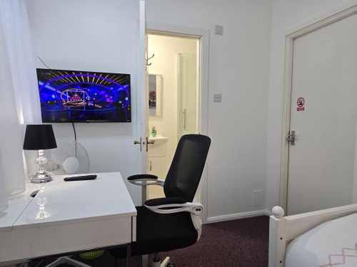 Room 4
