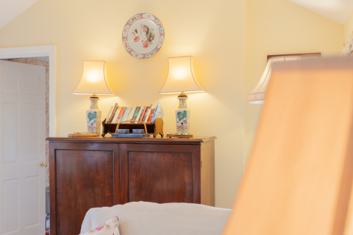 House-Traditional-Ensuite with Bath-Garden view - Base Rate