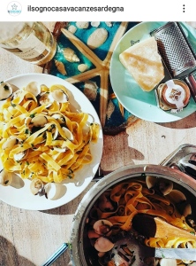 Delizie su tavolo artigianale