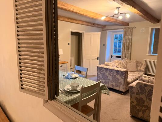 Cosy living-dining space