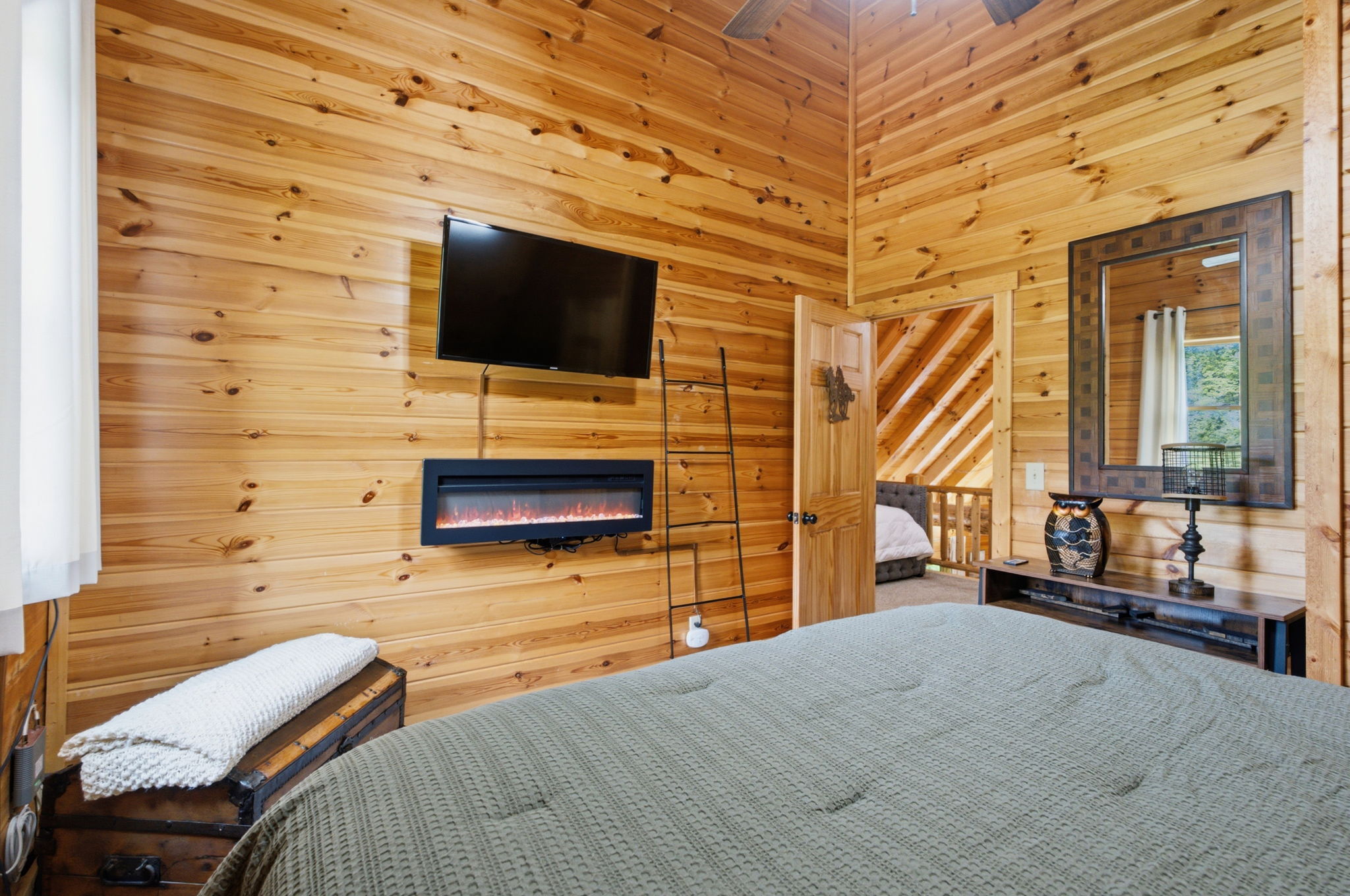 Firefly Hollow Lodge | Photo 49
