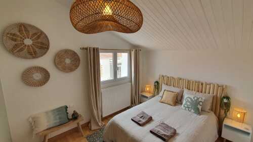 Chambre 4 avec lit Queen size