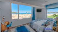 La Surfería Suances Hotel en la playa
