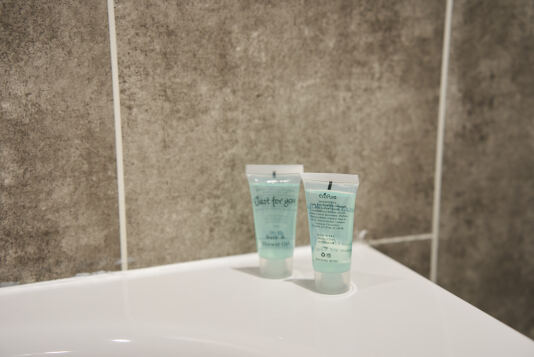 Bathroom 2