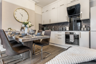 Dining Table & Kitchen