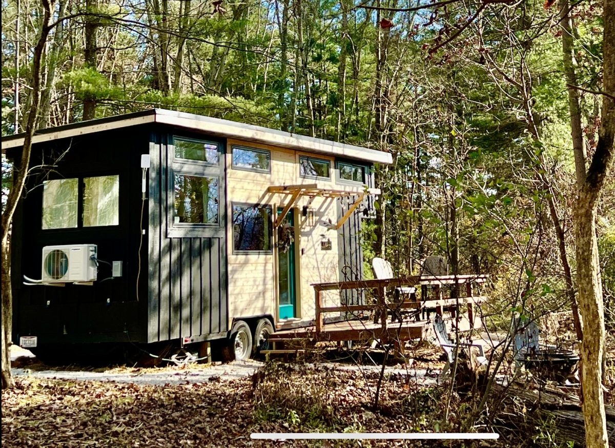 31379 Juniper Tiny House by the Lake