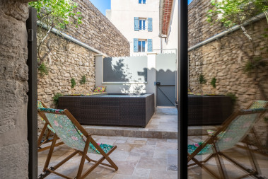 La courette vue de la chambre