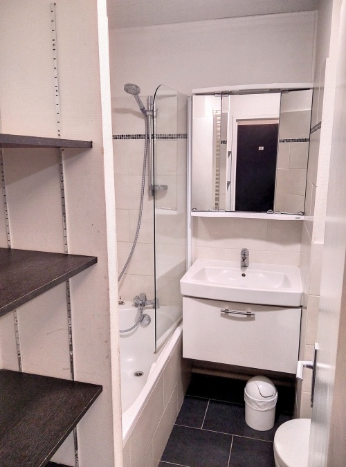 baignoire et rangements