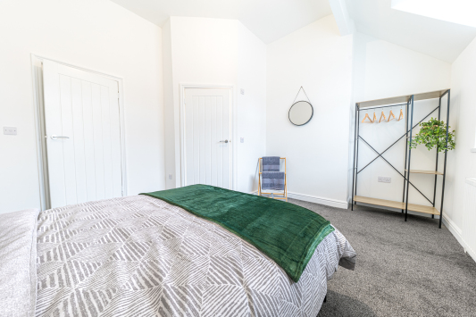 Master Bedroom with En-suite