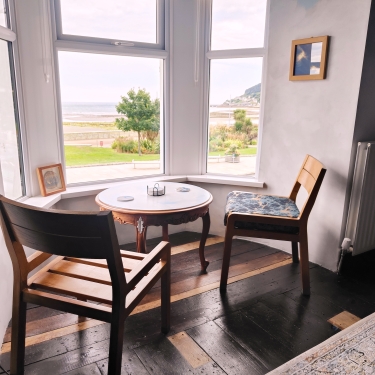 2 bedroom boutique duplex apartment