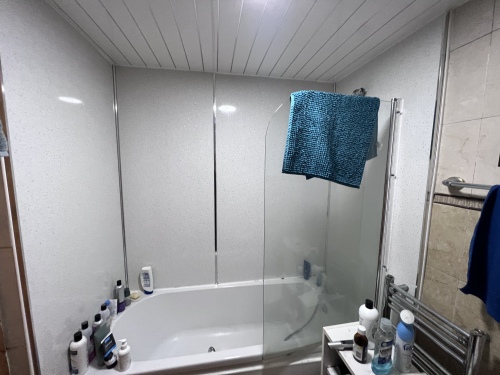 Apartment-Apartment-Ensuite with Bath-2/1 CLIFFORD