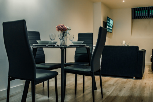 Dining Room / Restaurant