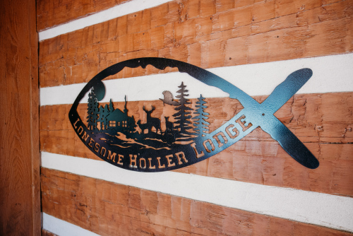 Lonesome Holler Lodge