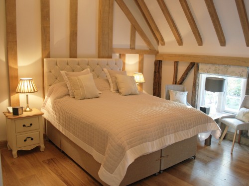 The Drage or Brand Room | Bed & Breakfast