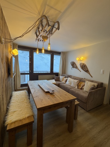 Espace repas - vue sur les pistes