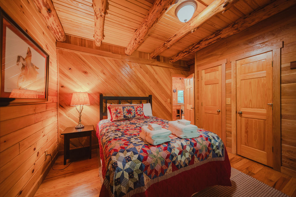 Arrowhead Lodge | Photo 19