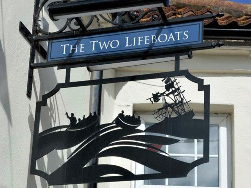 The Two Lifeboats - 
