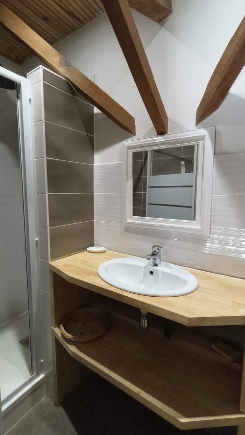 Salle d'eau à l'étage