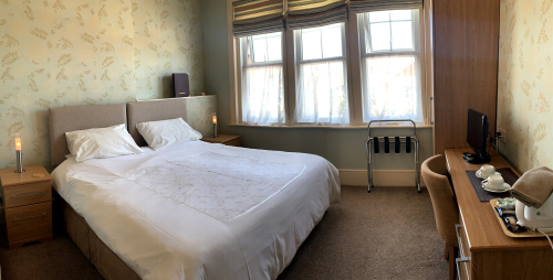 Twin Ensuite