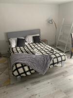 King bed