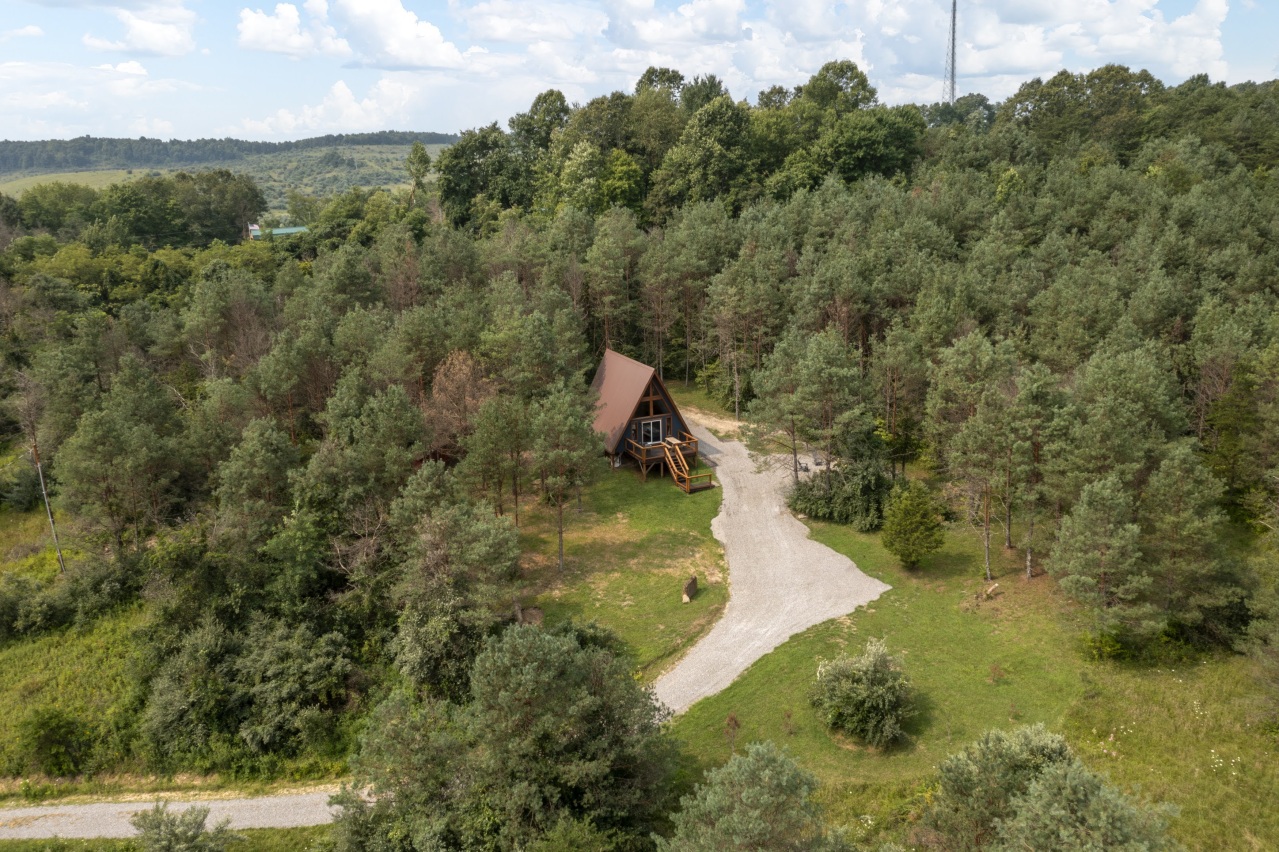 The AFrame At Mcarthur Ridge, Mcarthur, United States Hockinghills