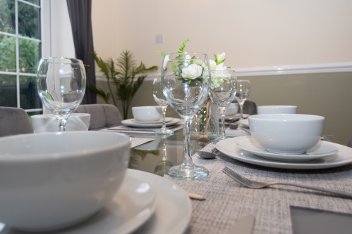 A fully dressed dining table with all dinnerware, cutlery and kitchen equipment needed for a home-from-home dining experience — whether unwinding after a long workday or entertaining family, Affluxi has you covered.