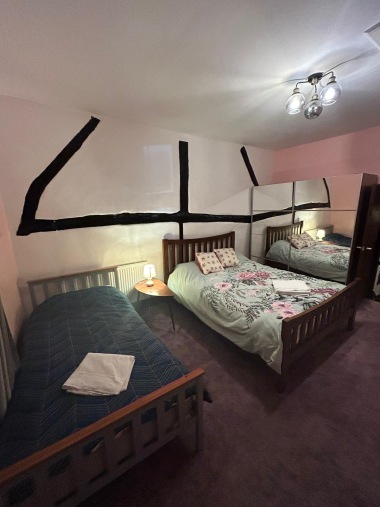 Large Double Bed and Single