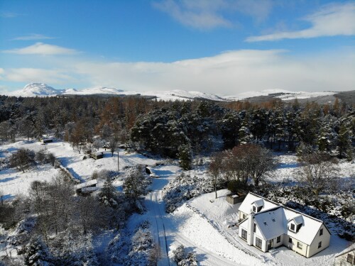 Drovers Lodge - Winter Aerial View