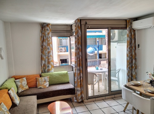 couchage double dans le salon