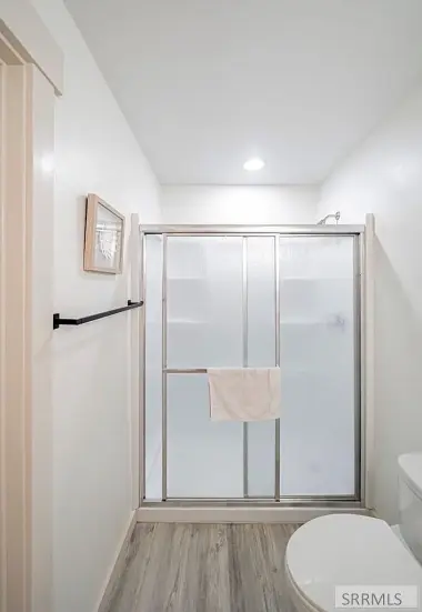 bathroom suite 4