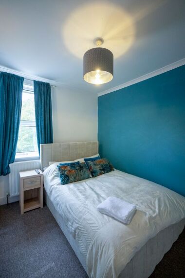 1 Double Bed