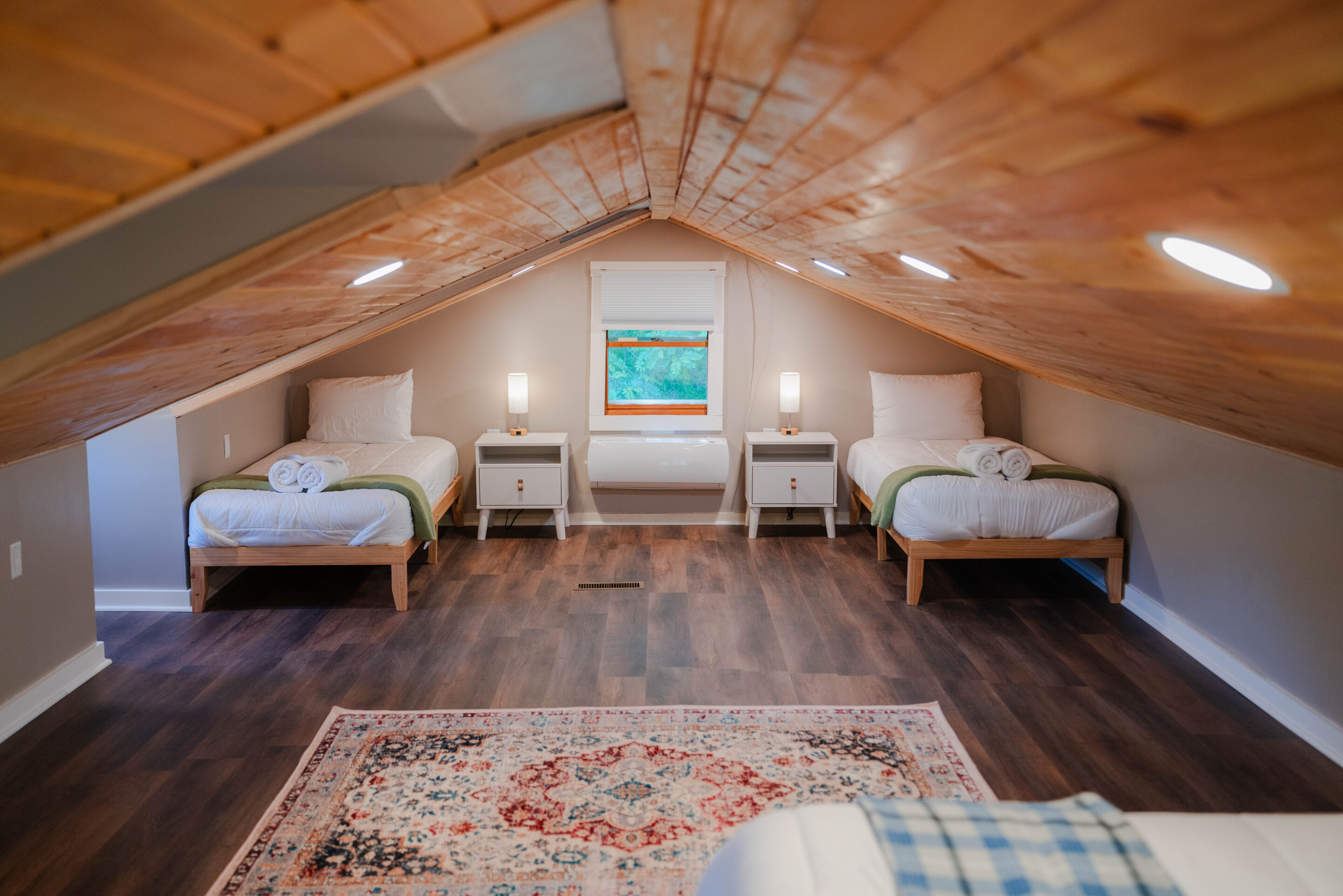 Whispering Acres | Photo 30